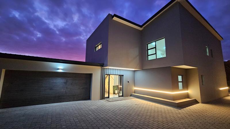 4 Bedroom Property for Sale in Dana Bay Western Cape